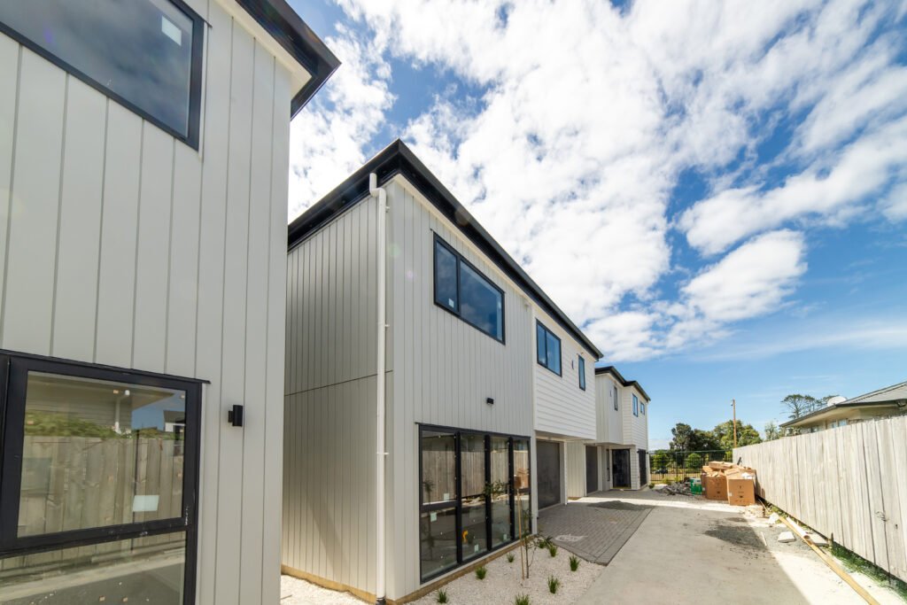 5 Unit Development in Henderson, Auckland